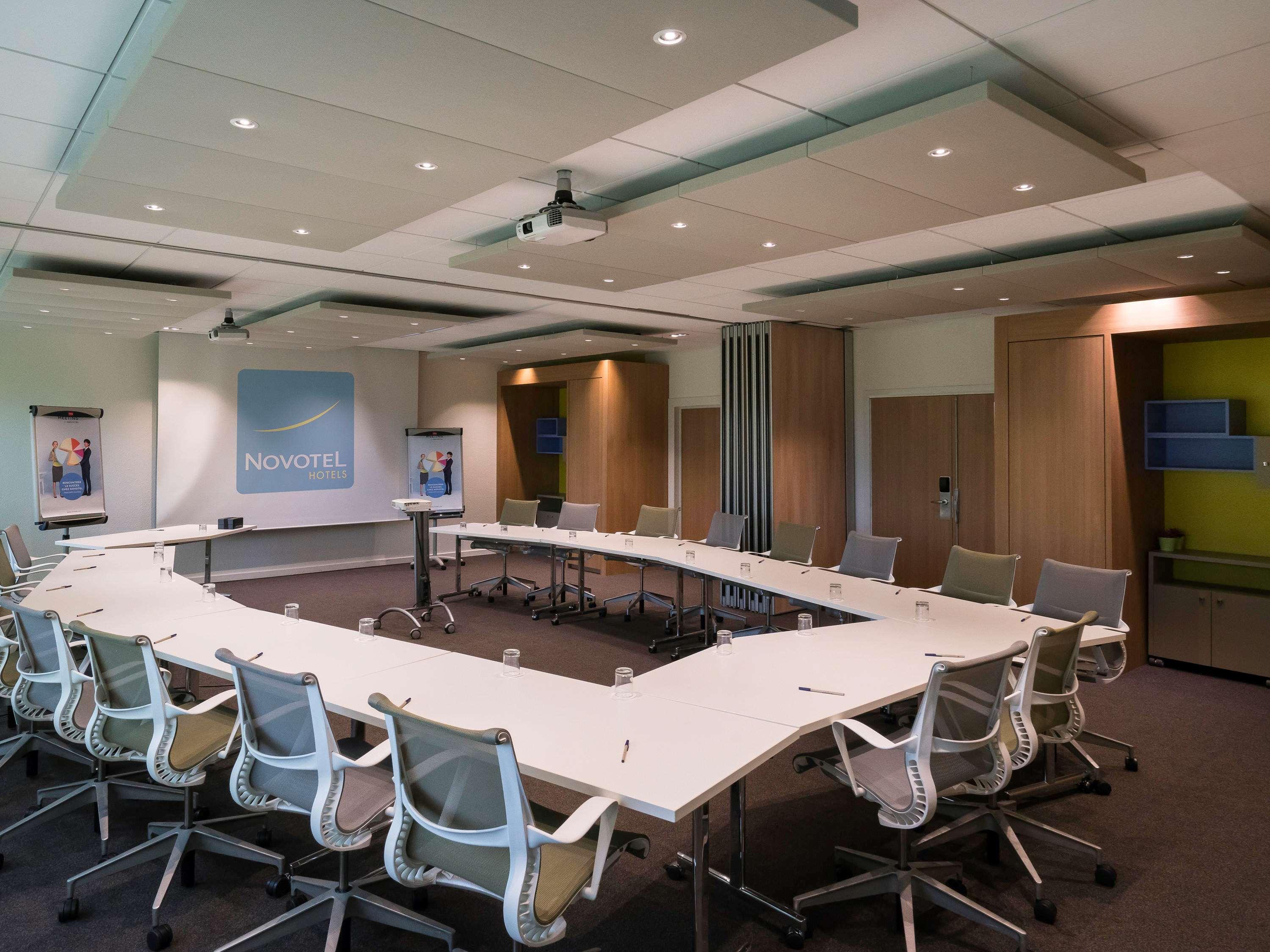 Novotel Roissy Saint Witz Екстериор снимка